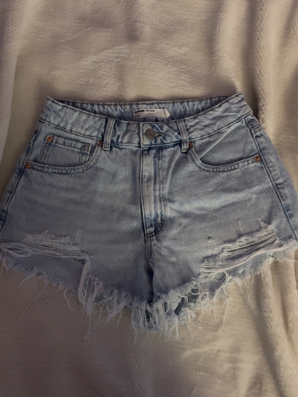 Garage Distressed Denim Jean Short Shorts - Size 01